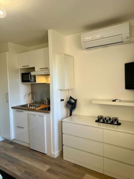 Le Pere Soulas Montpellier Exteriör bild